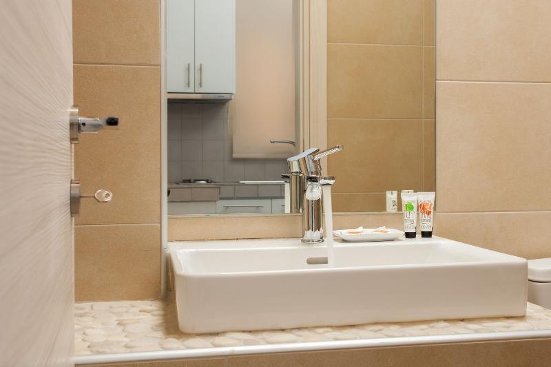 Elpiniki Luxury Apartments Неа Потидея Екстериор снимка